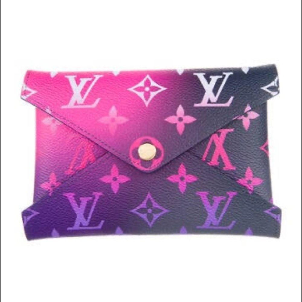 Louis Vuitton Midnight Fuchsia Kirigami Pochette💖💜🖤 Trade offers welcome!!!